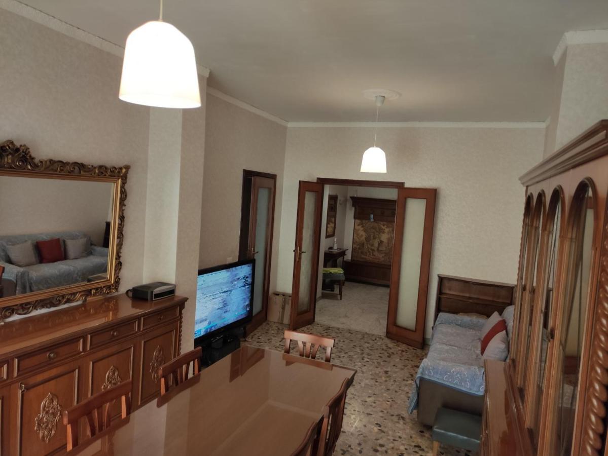 Sweet Home In Ostia Екстериор снимка