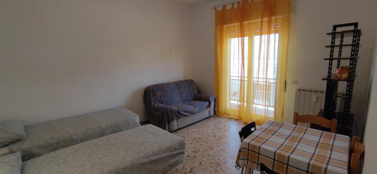 Sweet Home In Ostia Екстериор снимка