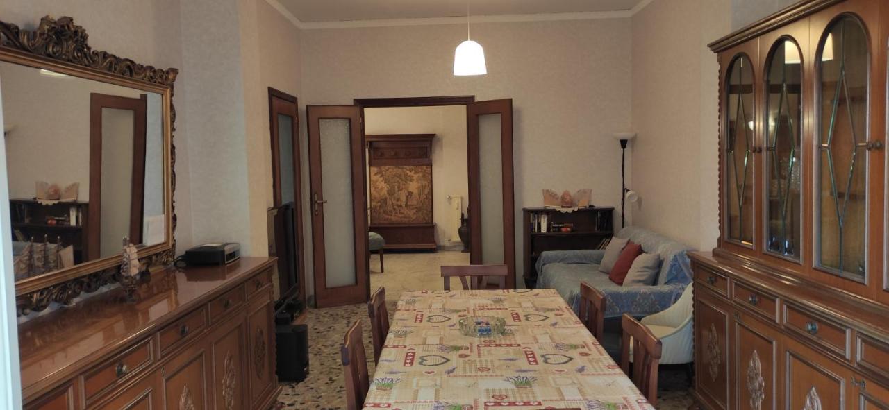 Sweet Home In Ostia Екстериор снимка